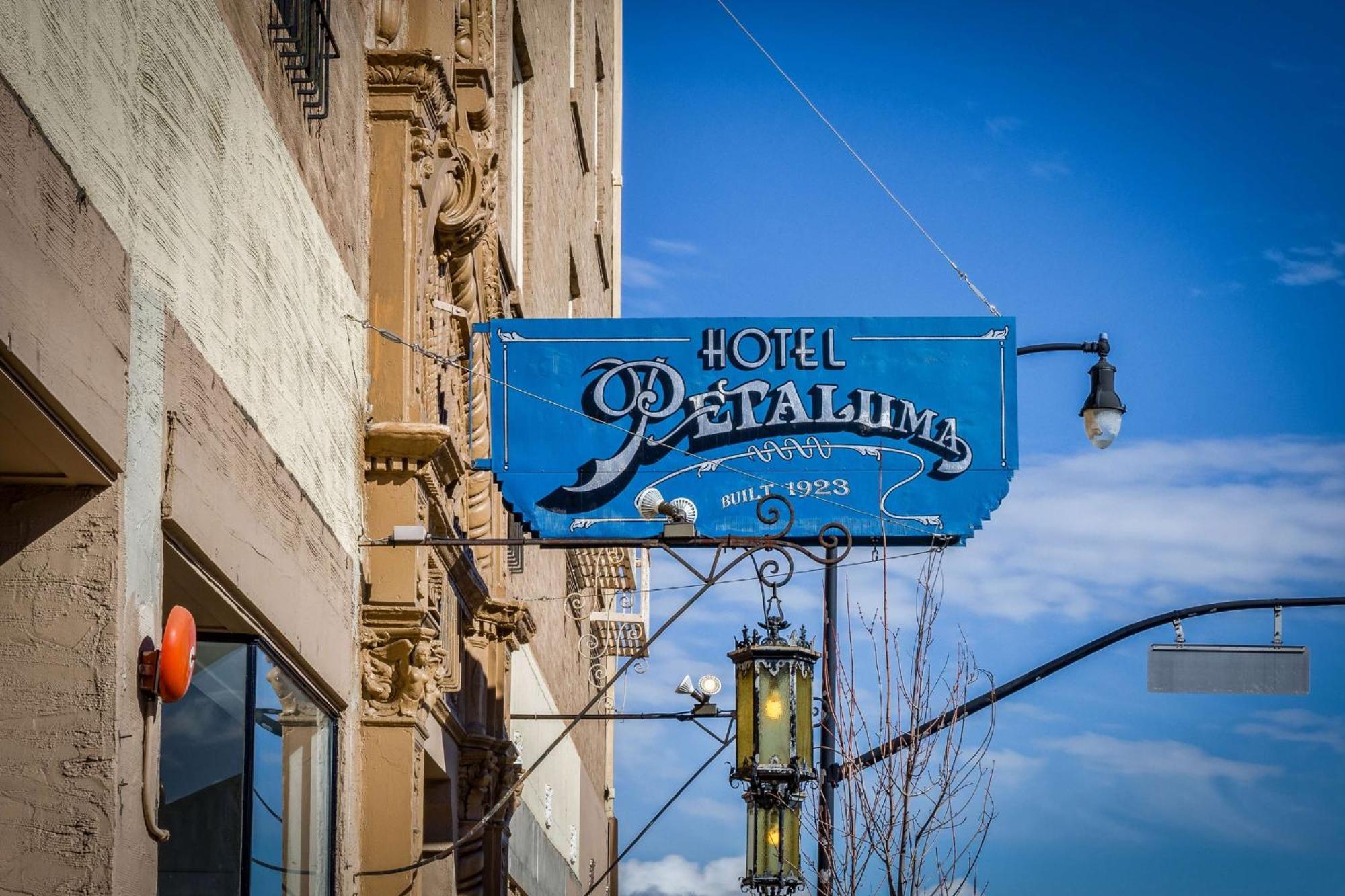 Hotel Petaluma, Tapestry Collection By Hilton エクステリア 写真